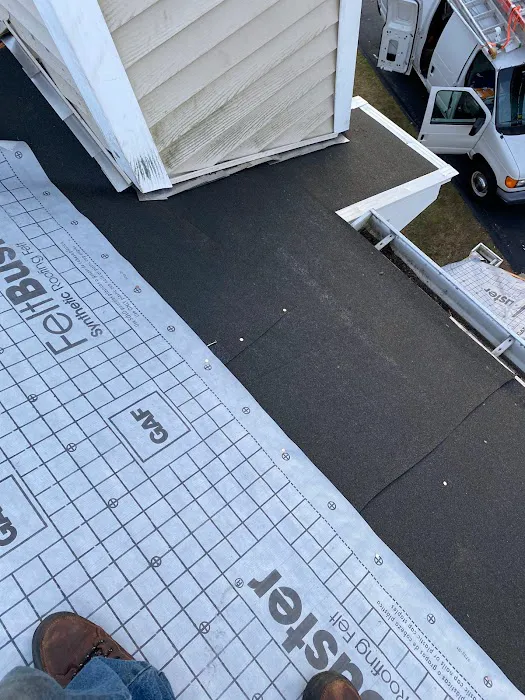 MJ ROOFING SIDING & MORE LLC Picture 6