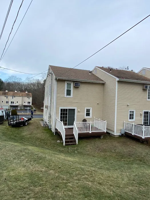 MJ ROOFING SIDING & MORE LLC Picture 8