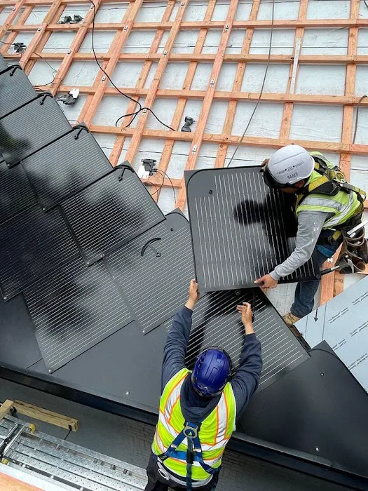 Pacific Peak Roofing Picture 2