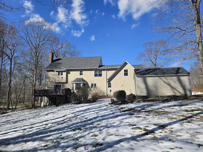 JS and R Roofing Company | Roofer | Siding | Gutters Contractor Picture 2