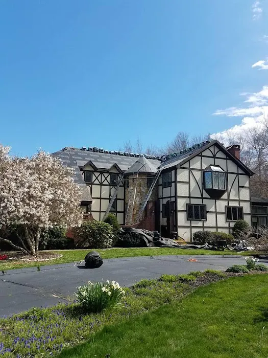 JS and R Roofing Company | Roofer | Siding | Gutters Contractor Picture 5