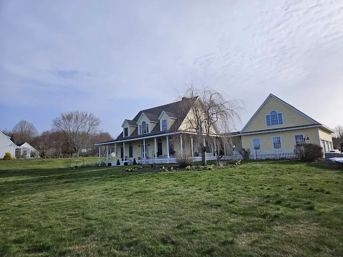 JS and R Roofing Company | Roofer | Siding | Gutters Contractor Picture 4