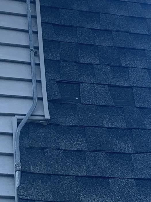 Stonecrest Roofing and Siding Picture 2