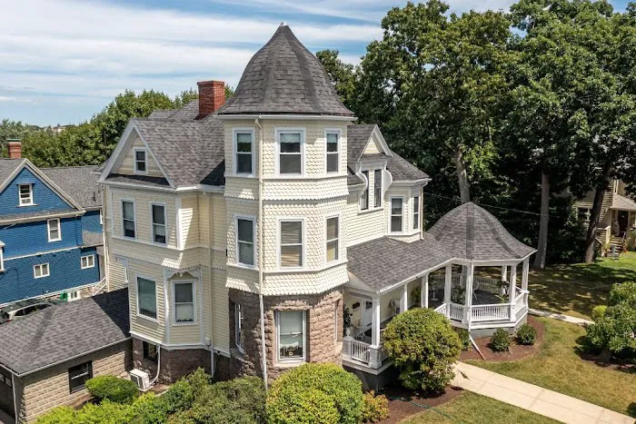 United Home Experts of Hartford County Picture 4