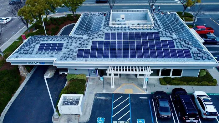 Dana Logsdon Roofing & Solar Picture 1
