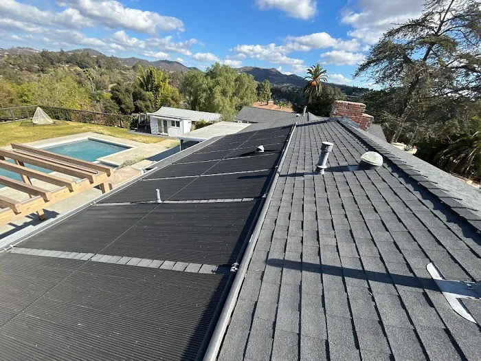 Dana Logsdon Roofing & Solar Picture 2