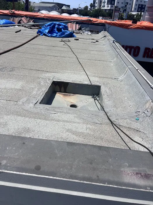 Alfaros and Son Roofing LLC - Shingle Roof Installation and Repair Picture 5