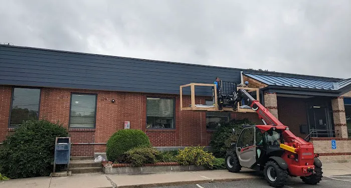 Cedar Falls Roofing and Siding Picture 6