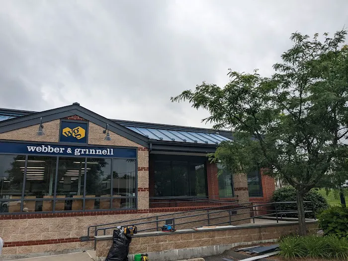 Cedar Falls Roofing and Siding Picture 8