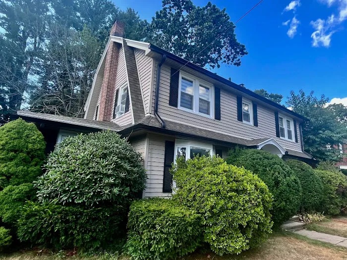 Supreme Gutters LLC Picture 8