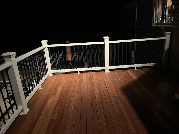Dynamic Deck Solutions Picture 1