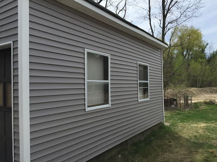 Rejean's Custom Quality Siding LLC Picture 6