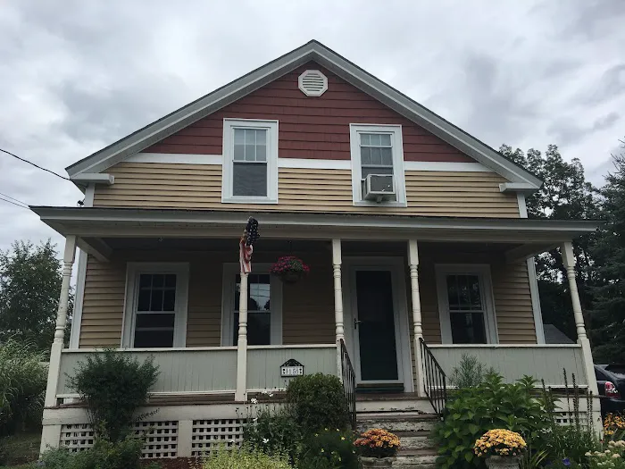 Rejean's Custom Quality Siding LLC Picture 9