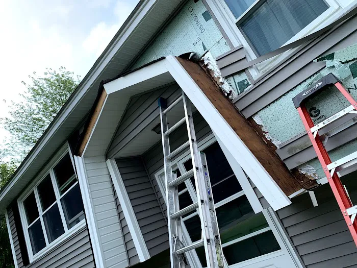 CDE Siding & Construction Picture 4