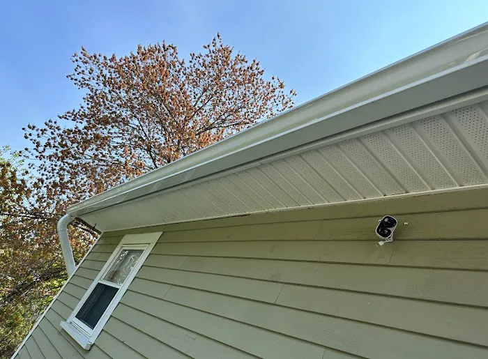 Sully's Construction Picture 7