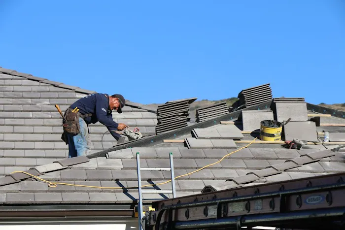 August Roofing & Solar Picture 8