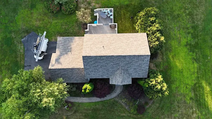 J&B Roofing Picture 4