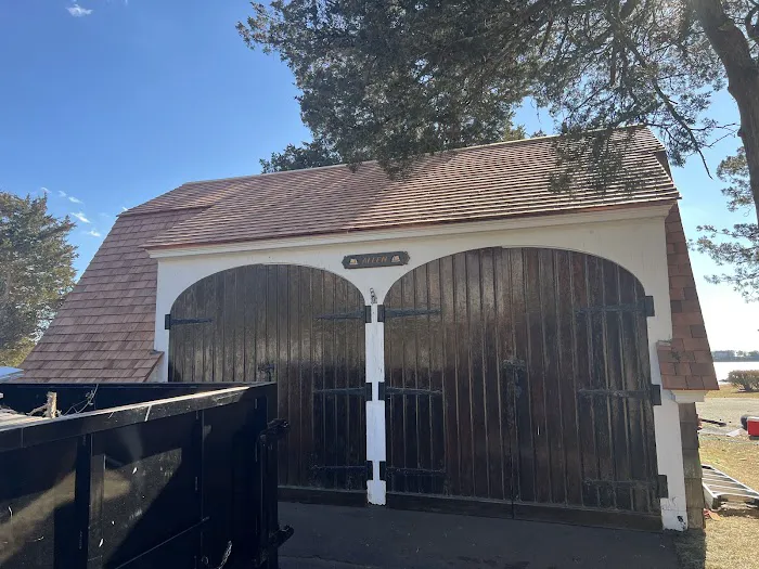 Seaside Roofing & Siding Picture 10