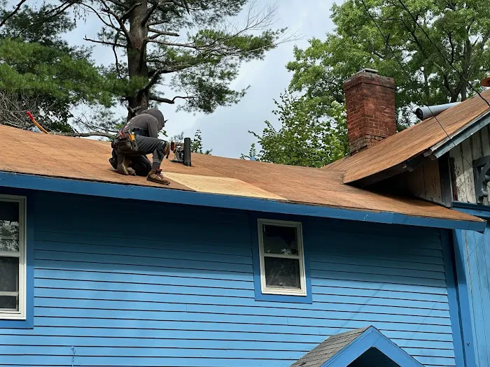 Klaus Larsen Roofing Picture 10