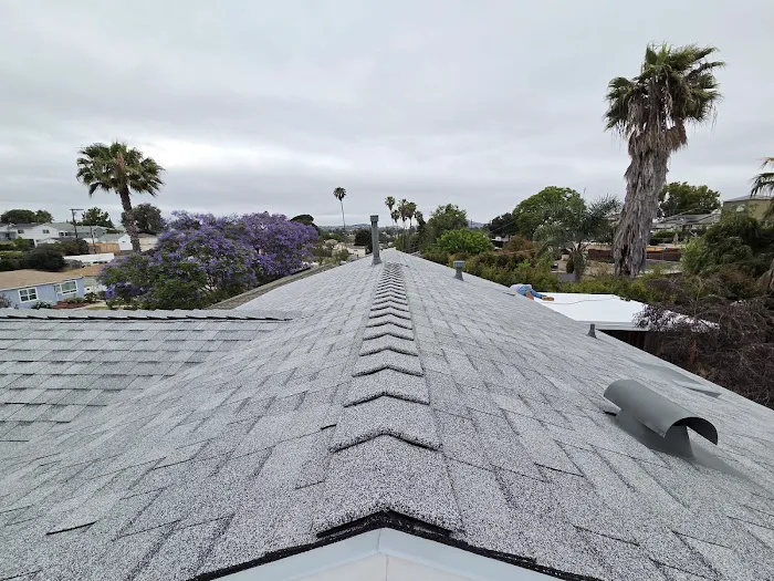 CASAS ROOF INC Picture 7