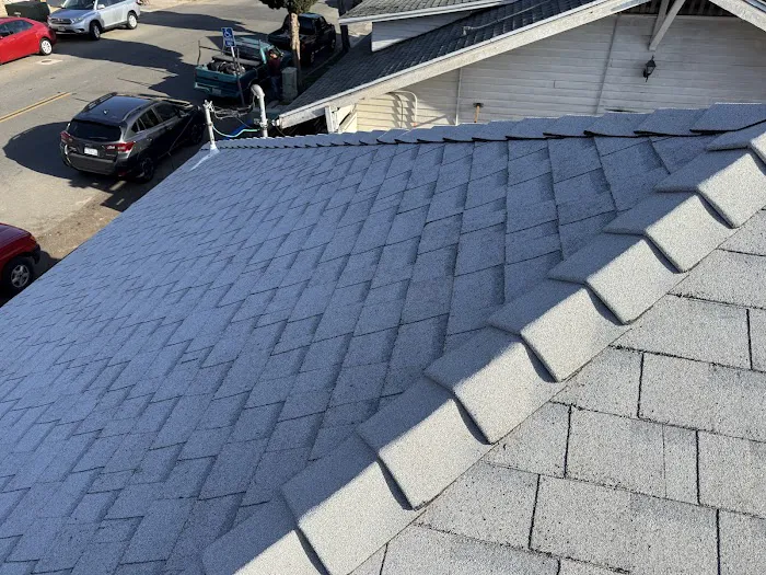 CASAS ROOF INC Picture 8