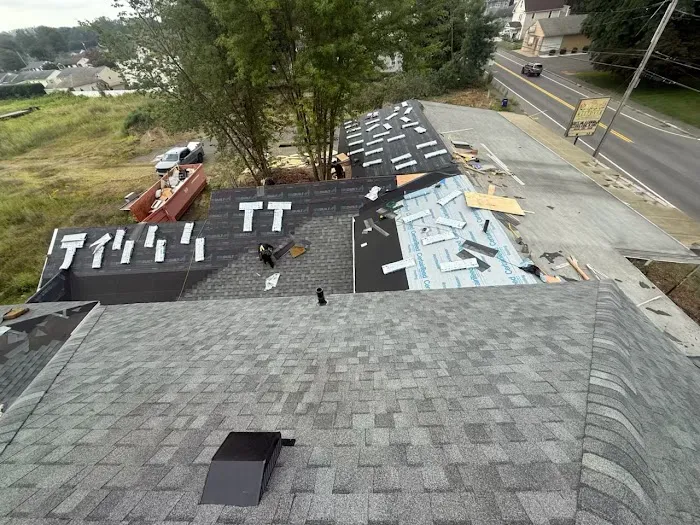 Valley Roofing and Restoration Picture 5