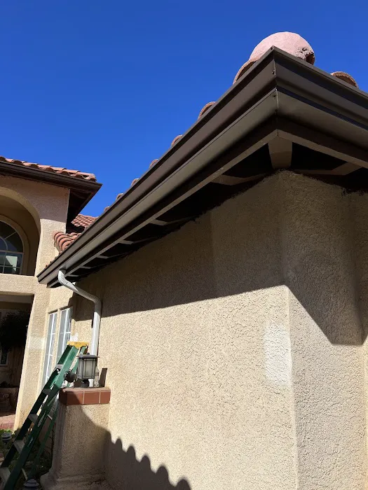 J B Rain Gutters Picture 5
