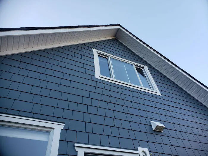 Ideal Siding Hartford Picture 10