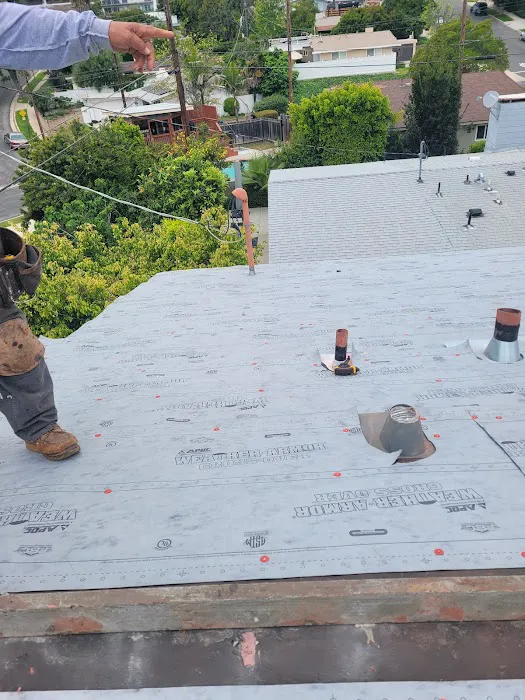 Roofing Hands Renovations inc Picture 5