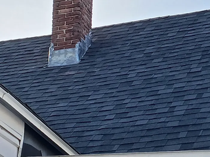 Joe's Roofing Construction Picture 7