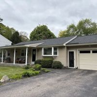 Queen City Roofing LLC ico