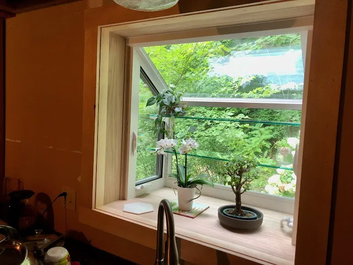 Team Vinyl and Roofing Co. Picture 4