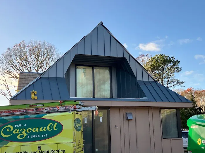 Cazeault Roofing & Siding Picture 1