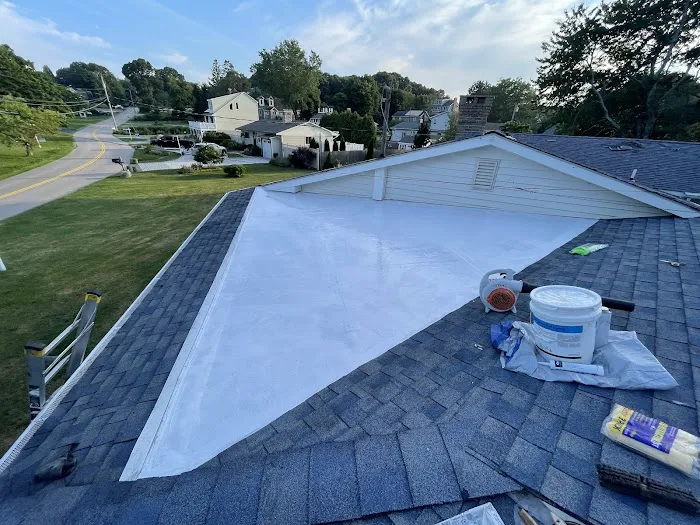 Bob & Son's Roofing Picture 6