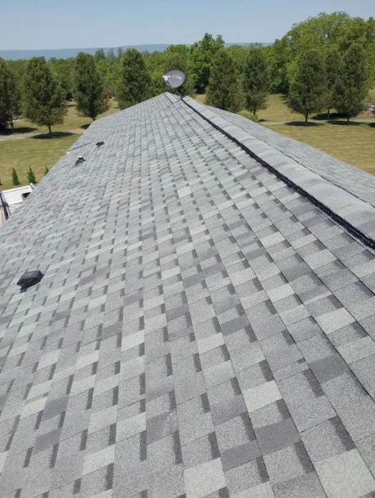 Tip Top Roofing and Siding Picture 3