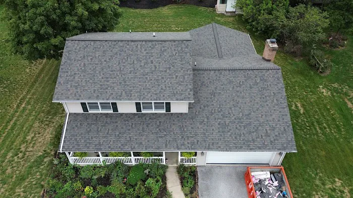 Tip Top Roofing and Siding Picture 7