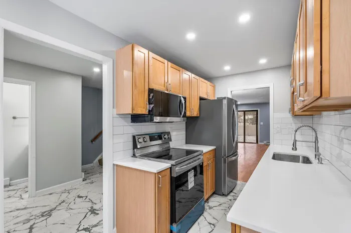 RLR CONSTRUCTION SERVICES LLC Picture 9