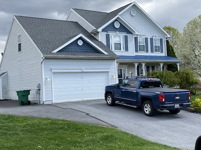 C &J Roofing, LLC Picture 8