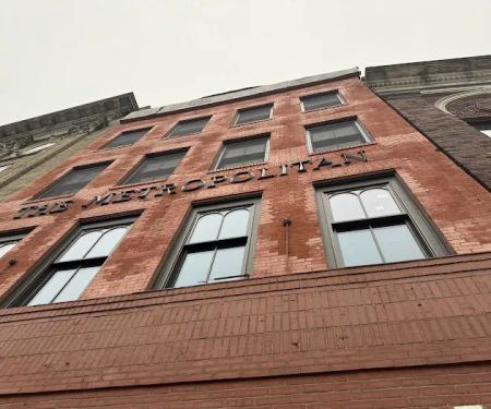 Wood & Wood Seamless Gutters