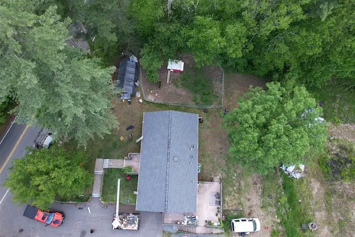 LPC Roofing & Construction Picture 10