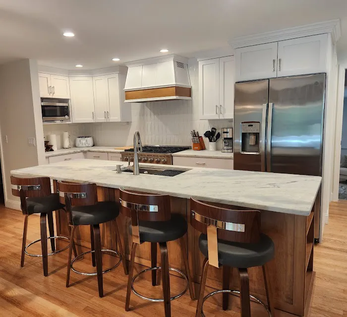 Shore-Built Construction & Woodworking Picture 2