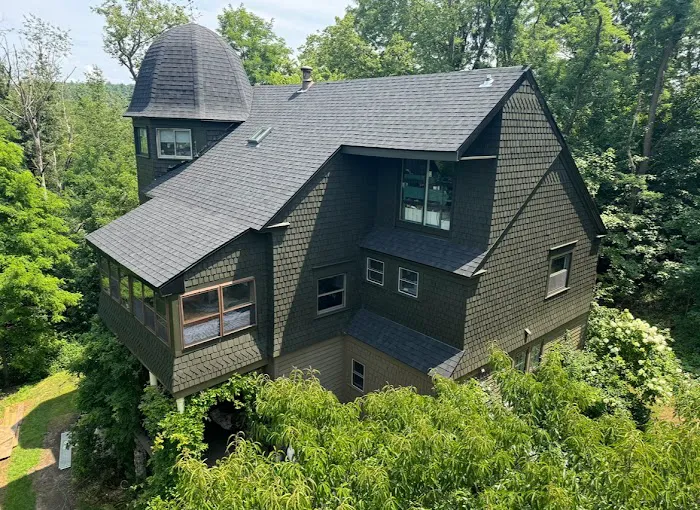 WB Roofing & Siding Picture 4