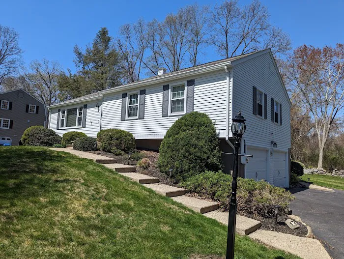 Vinyl & Aluminum Siding Rehab Picture 6