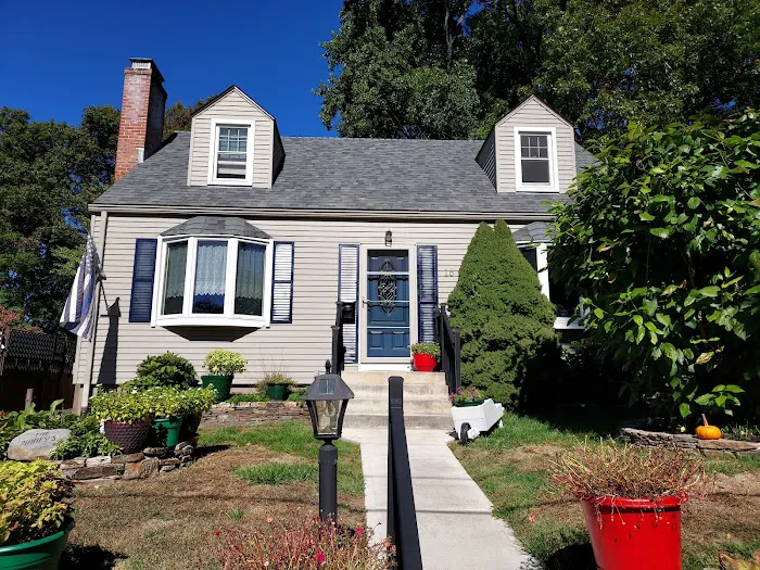 Vinyl & Aluminum Siding Rehab Picture 10