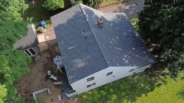 JZ Roofing LLC Picture 5