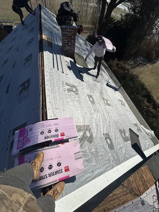 Champion Exteriors LLC Picture 1