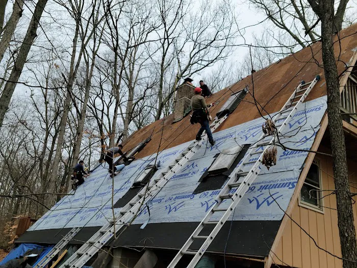 Blue Line Roofing & Exteriors Picture 10