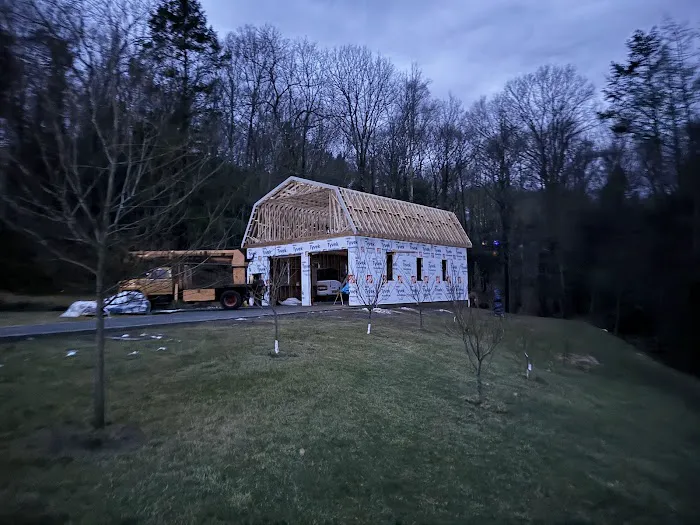 ILIR'S CONSTRUCTION LLC Picture 4