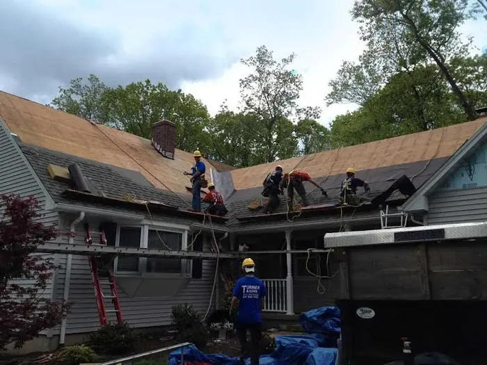 Turner & Sons Roofing & Siding LLC Picture 9