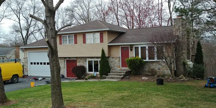 HARTZ ROOFING Picture 1